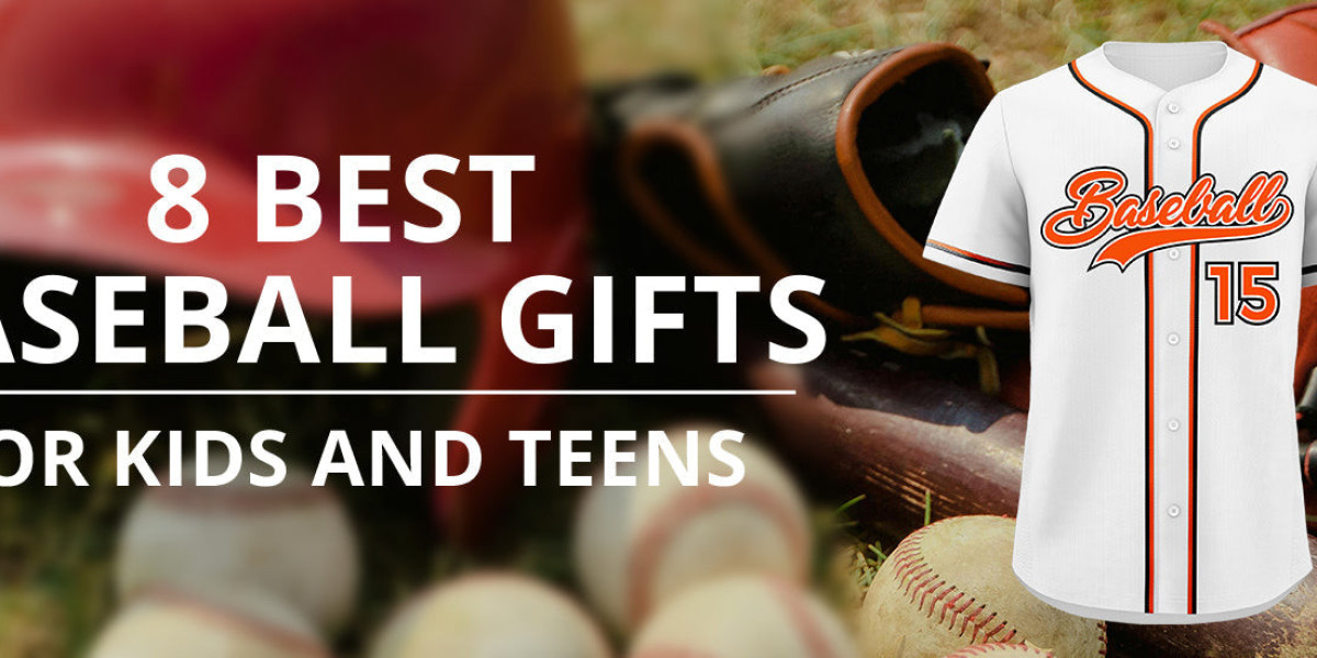 8 Best Baseball Gifts for Kids and Teens